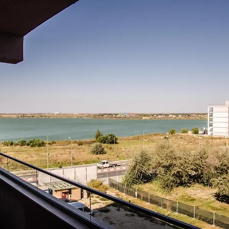 公寓 Summerland Seaview 马马亚